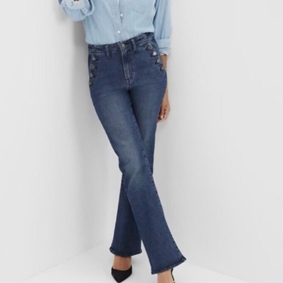 GAP denim '70s flare medium wash sailor jeans size 4/27R EUC - Picture 2 of 8